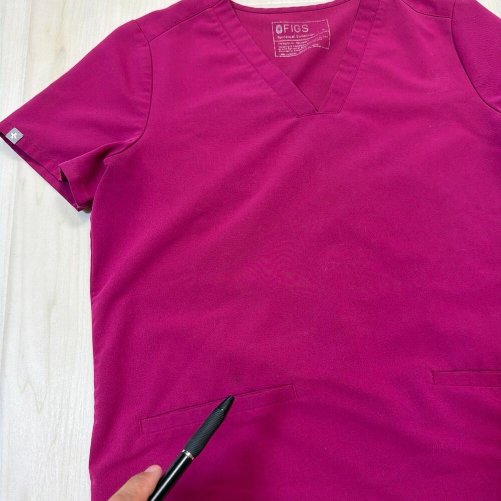 FIGS Dark Magenta Casma Top Yola Skinny Pants Scrub Set Medical Uniform Size XS - Picture 10 of 10